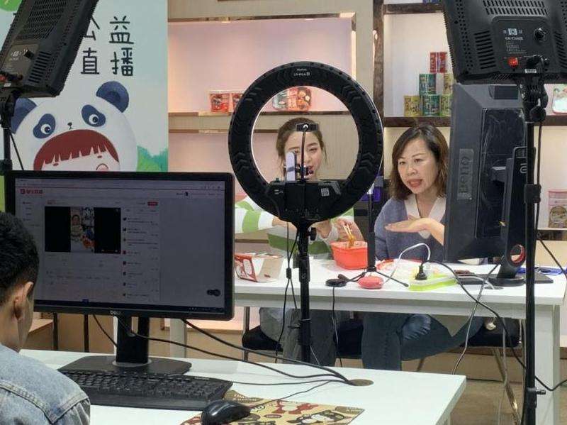 FB直播需要多少粉丝才能开始？